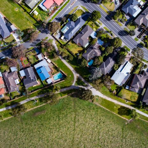 Overhead Neighbourhood
